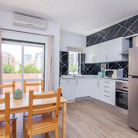 A50 - Castelos In Apartment